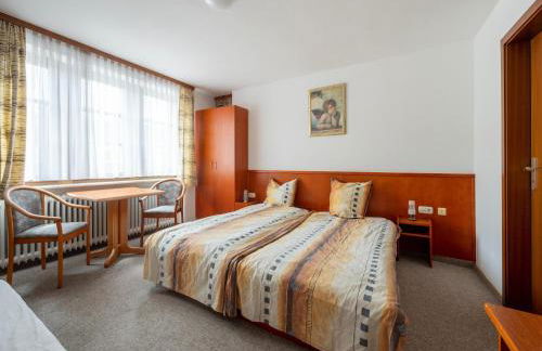 Grosse Gruppenunterkunft im Nationalpark Eifel mit Bar und Terrasse - Photo 101