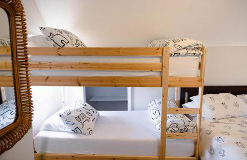 Rainforest Retreat 20m to NYC Parking Sleeps 25 - Foto 6