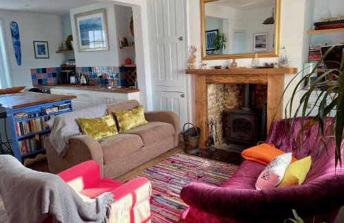 Coastguards Beach House - Photo 3