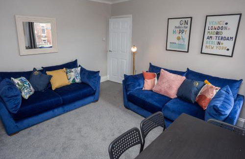 The Avenue-3 bed sleeps 6 great for contractors - Foto 15