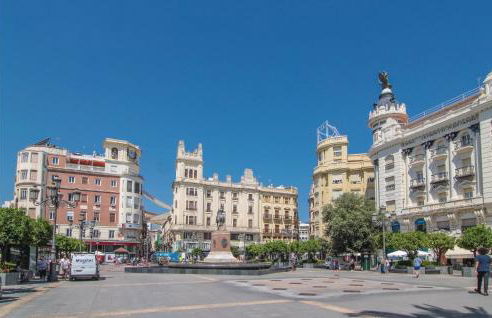 Nice Home In Córdoba With Wifi - Foto 33