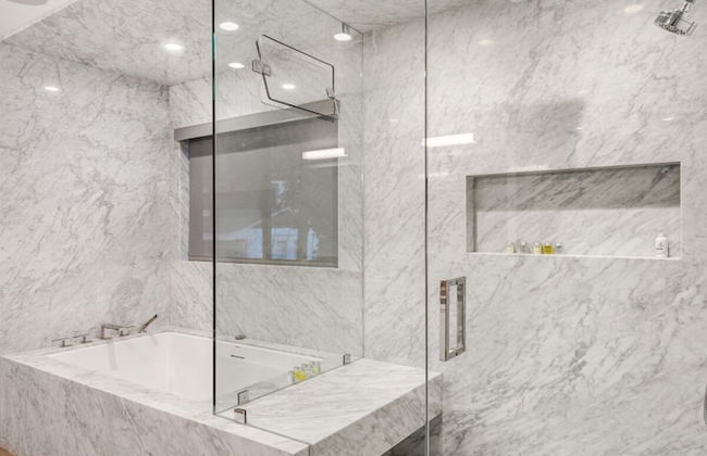 Sunset Heights - Elegant Modern Villa With Beautiful Views in the Hills - Foto 15