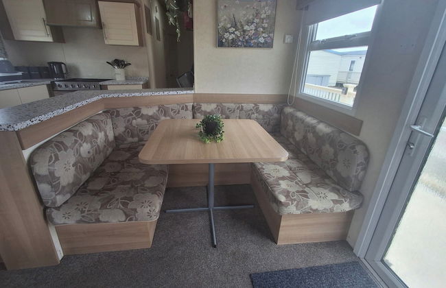 3-bed Caravan, Sleeps 8, Pool & Beach - Foto 22