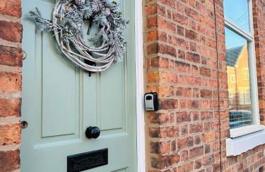 Overleigh Cottage, with optional Hot Tub hire - Photo 19