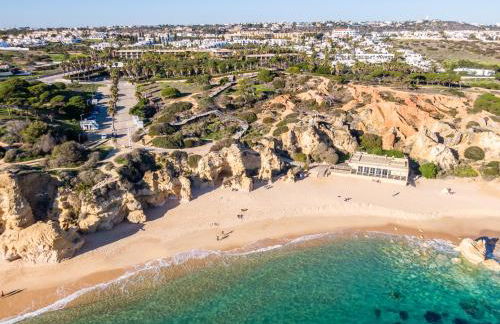 Villa Cordeiro - Heated Pool - Free wi-fi - Air Con - Foto 36