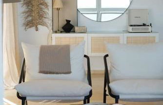 Spacious 2 Bed with Panoramic Views with Parking - Foto 12