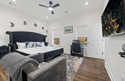 Charming Escape with Hot Tub & Fire Pit Winter Haven! - Foto 32