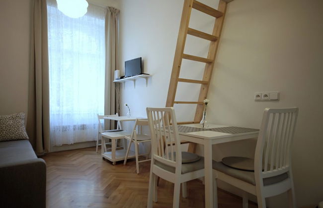 City Castle Aparthotel - Foto 9