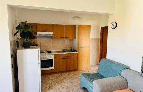 Family Apartment near Beach Petrčane - Quiet & Central - Unit 2 - Foto 24