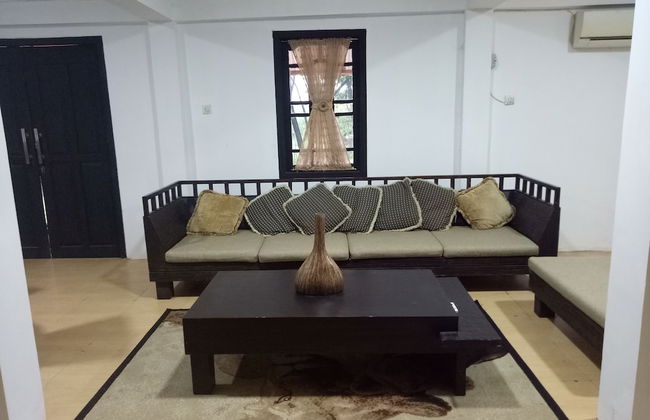 T-Rooms Homestay Bandara - Foto 15