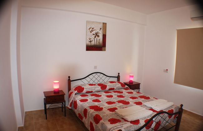 Lovely 7 Bedroom Villa !! - Photo 5