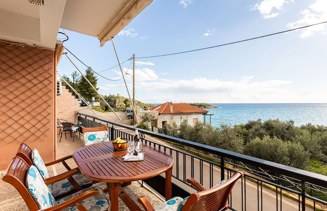 Sunset Serenity - Kardamili Seaside Getaway - Foto 32