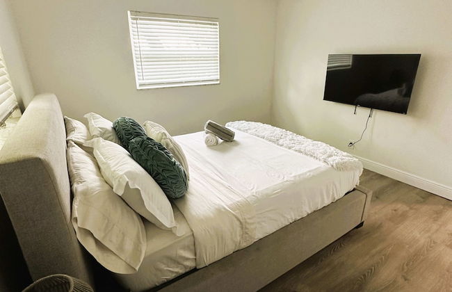 BnB Hyperion Spacious 2b1b Getaway Near Beach - Foto 26