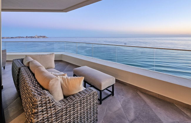Luxury New Oceanfront Condo 5BR Sleeps 12 - Foto 3