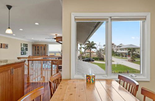 Bonita Beach Waterfront Paradise - Photo 8