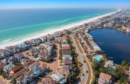 Storybook - Pet Friendly Home Near the Beach with Private Pool - Foto 50