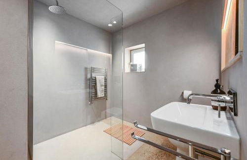 Brook Lodge Farm - Photo 36