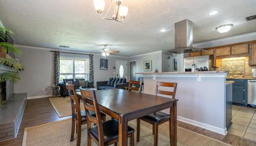 Save Midweek 3Br Near Lake Acworth and Downtown - Foto 3