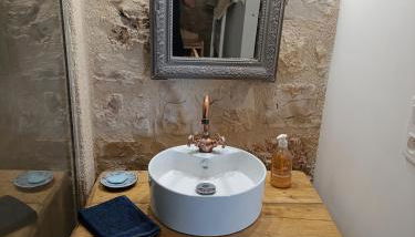 Grande grange atypique proche des Gorges du Tarn - Foto 4