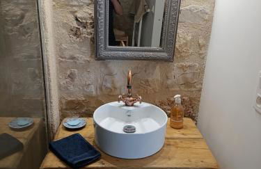 Grande grange atypique proche des Gorges du Tarn - Foto 4