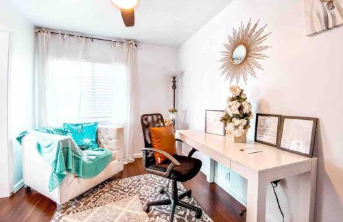 Cozy beach home walking distance from ocean - Foto 19