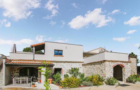 Awesome Home In Grospierres With Sauna - Foto 9