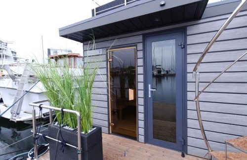 Hausboot Fjord Luna mit Biosauna in Wendtorf - Foto 13