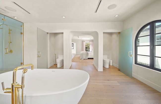 Bella Villa - Photo 23