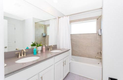 La Vita E Bella 4 Bedroom Storey Lake Condo - Foto 26