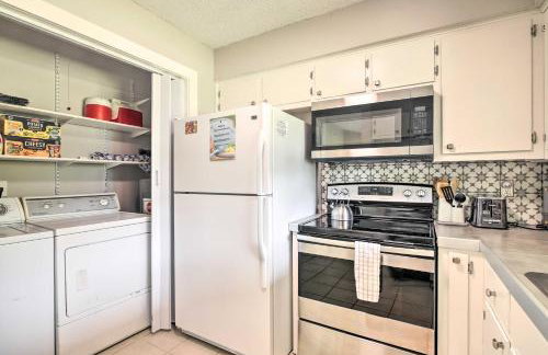 Bright Jonestown Retreat with Yard and Porch! - Foto 9