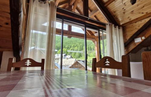Chalet 11 pers, 5 ch, pied des pistes, balcon, parking, Wi-Fi, cheminée, Serre Chevalier - FR-1-762-27 - Foto 5