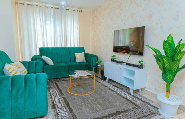 Lux Suites Cavendish Transit Apartments - Photo 11