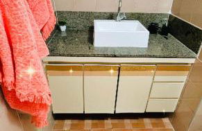 Cobertura Aconchegante na Enseada 3 Quartos, Piscina e Conforto a Poucos Passos do Mar - Foto 8