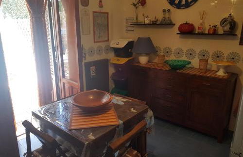 Villa del Golfo Urio with swimming pool shared by the two apartments it is essential to have a car - Foto 33