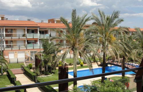 Acogedor apartamento con piscina en Vilafortuny, Cambrils - Photo 1