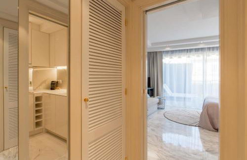 ROYAL PROMENADE Pool Terrace Sea View Air Conditioning - Foto 33