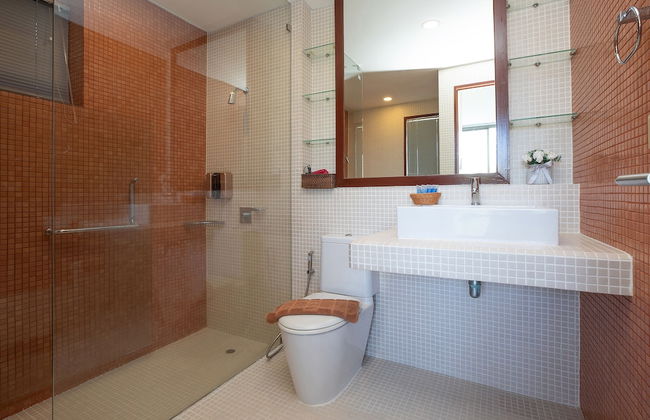 Designer 3BR Pool Access Villa Argent 8 - Foto 16