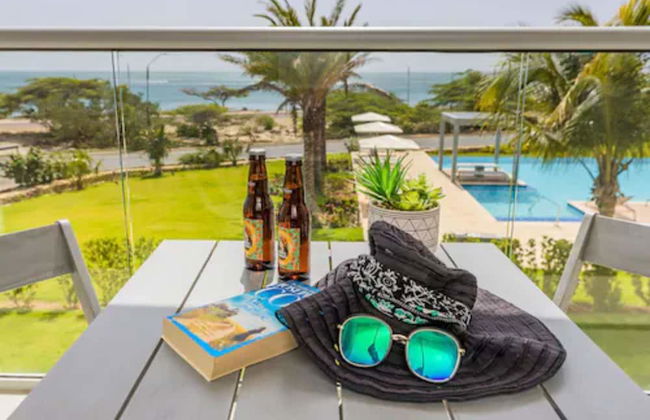 Azure Beach Residences - Foto 22