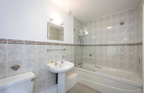 Hengar Manor Apartments - Foto 13