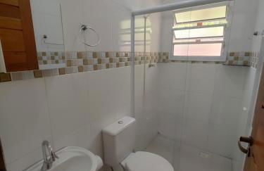 Quitinetes Canto Verde Caraguá - Foto 24