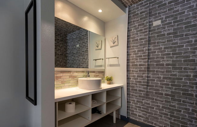 Entire Studio With Free Shuttle to Disney - Foto 25