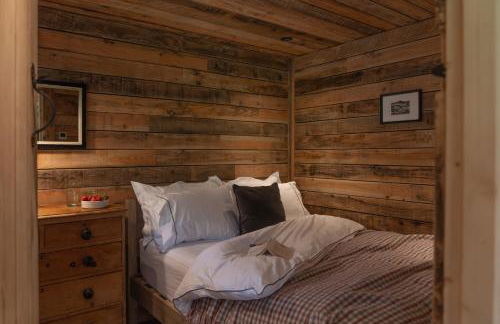 Woolly Wood Cabins - Nant - Photo 11