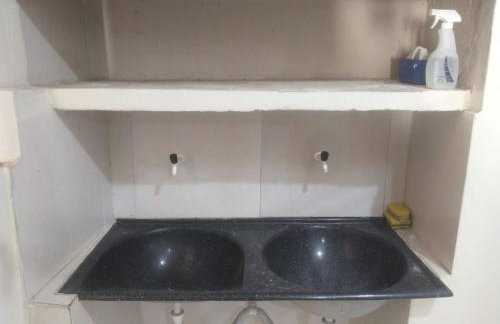 Casa 2 quartos com ar condicionado e próximo ao centro - Foto 5