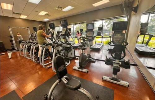 Luxury Lakefront Escape on Lake Conroe - Photo 9