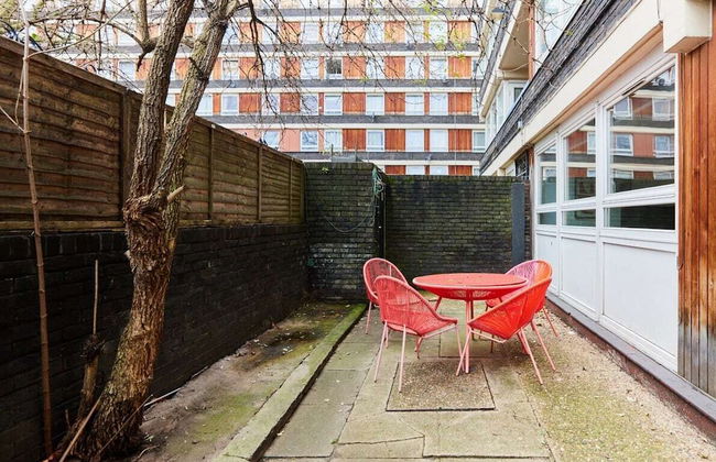The Kennington Park Crib - Lovely 2bdr Flat With Garden - Photo 7