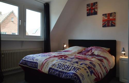 Central Rees Stay for Four - Photo 9