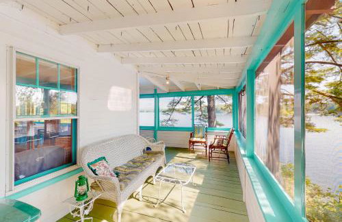 Lakefront Retreat - Foto 5