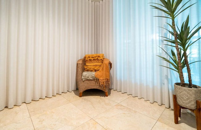 Water-front Paradise Pool - BBQ - Balcony Dining - Foto 61