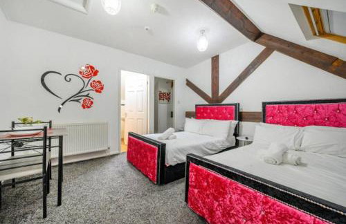RB1GH- Cosy Room SECURE PARKING NEAR CITY CENTRE FAST WIFI - Foto 3