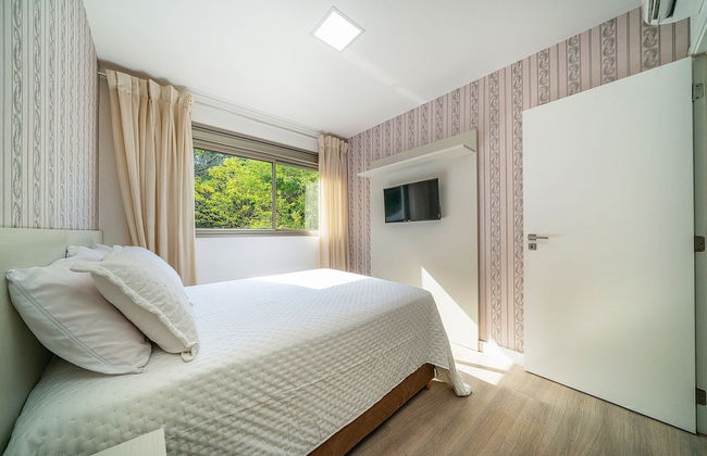 Apto vista mar 4 dormitórios e piscina - Foto 4